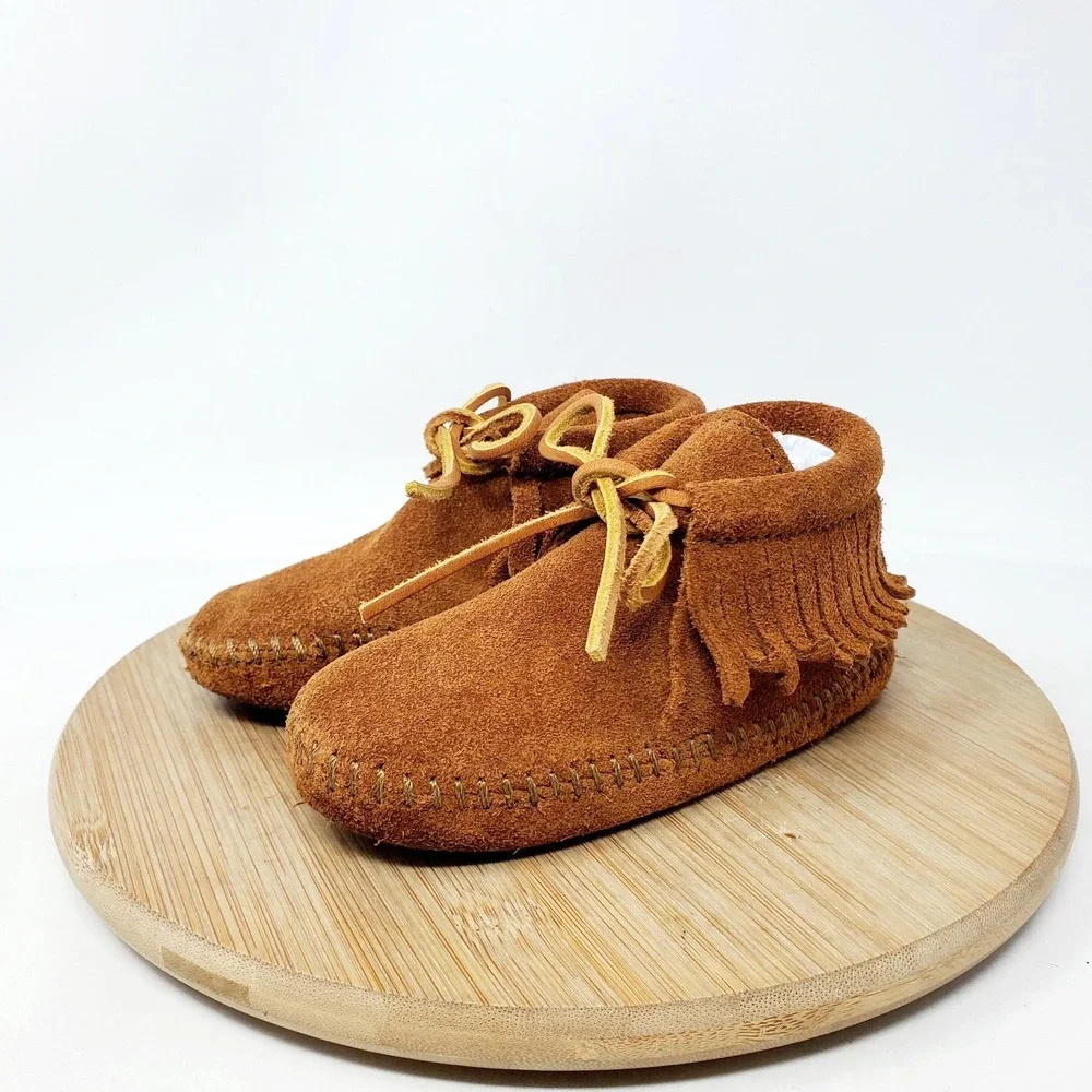 Minnetonka Softsole Bootie Kids 8 Brown Suede Fringe Minimalist Mocassin Shoes